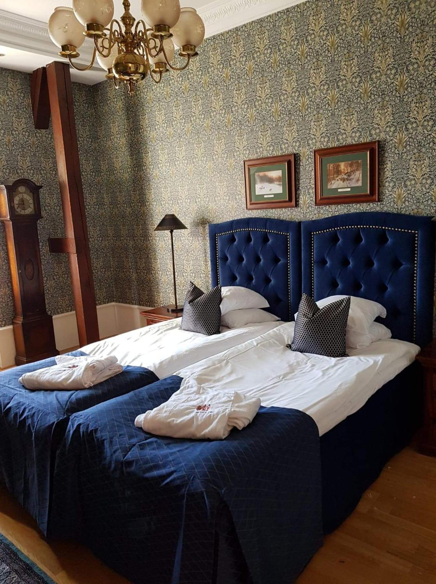 Thorskogs Slott 호텔 Lödöse 외부 사진